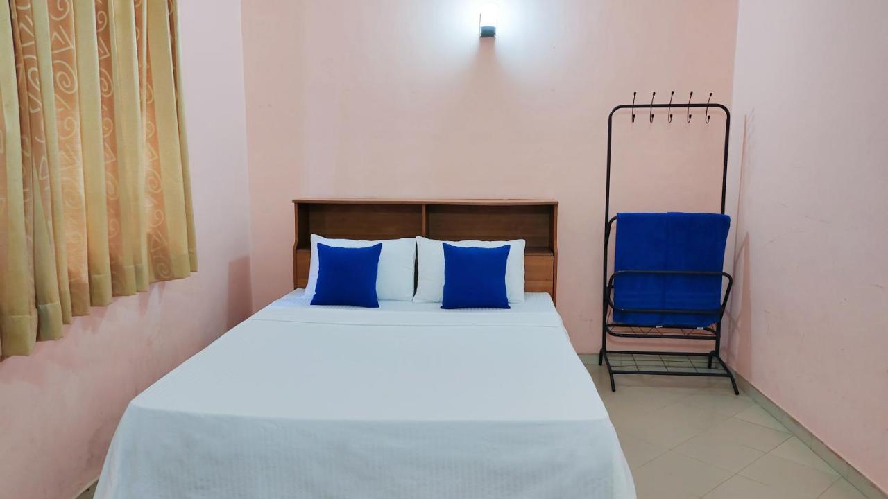 Airport Residence Inn Katunayake Exterior photo